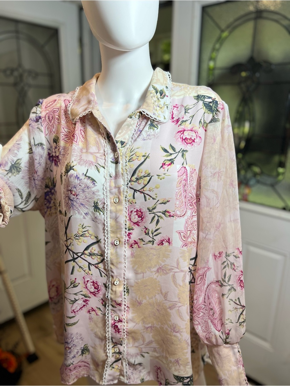 Floral Patchwork Button-Front Blouse in Light Pink